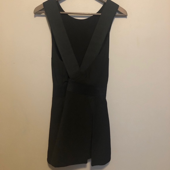 COS black cross back top - Picture 3 of 5